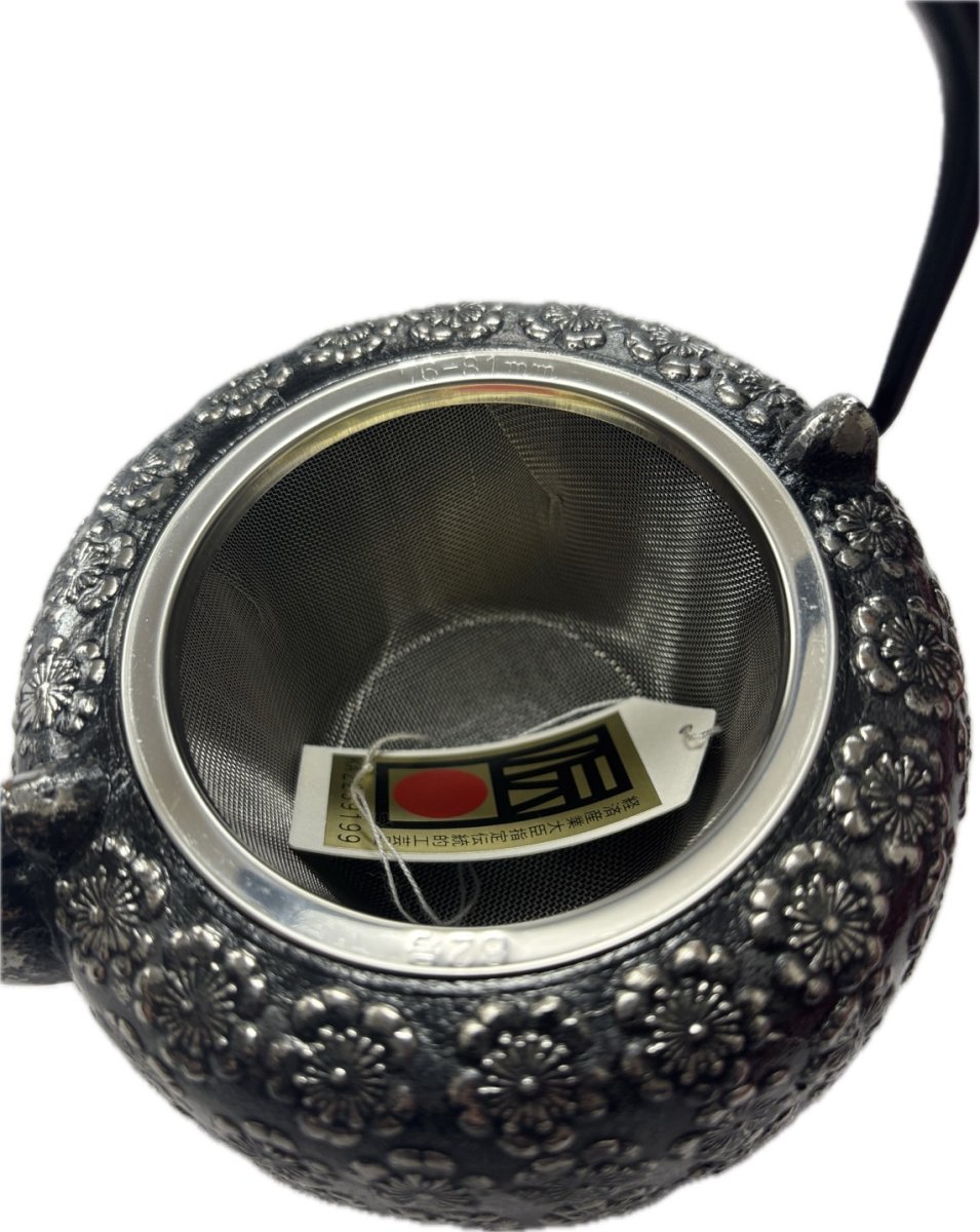 画像5: 工房和秋 金野 和秋作 砂鉄 急須 南部鉄瓶 南部鉄器 鉄瓶 (5)