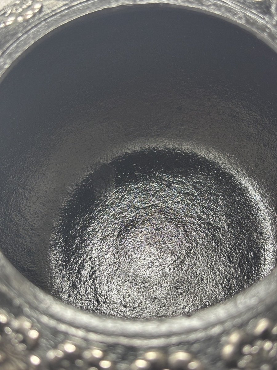 画像6: 工房和秋 金野 和秋作 砂鉄 急須 南部鉄瓶 南部鉄器 鉄瓶 (6)